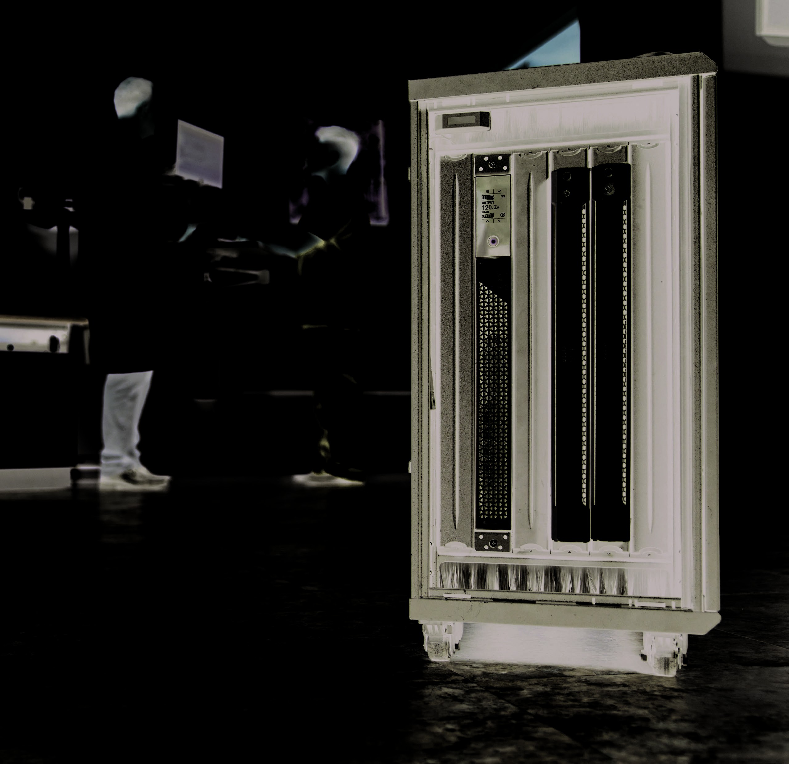 APC Smart-UPS Ultra Lithium-Ion 3kW - 5kW
